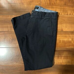 Men's Navy Casual Chino Pants - Banana Republic